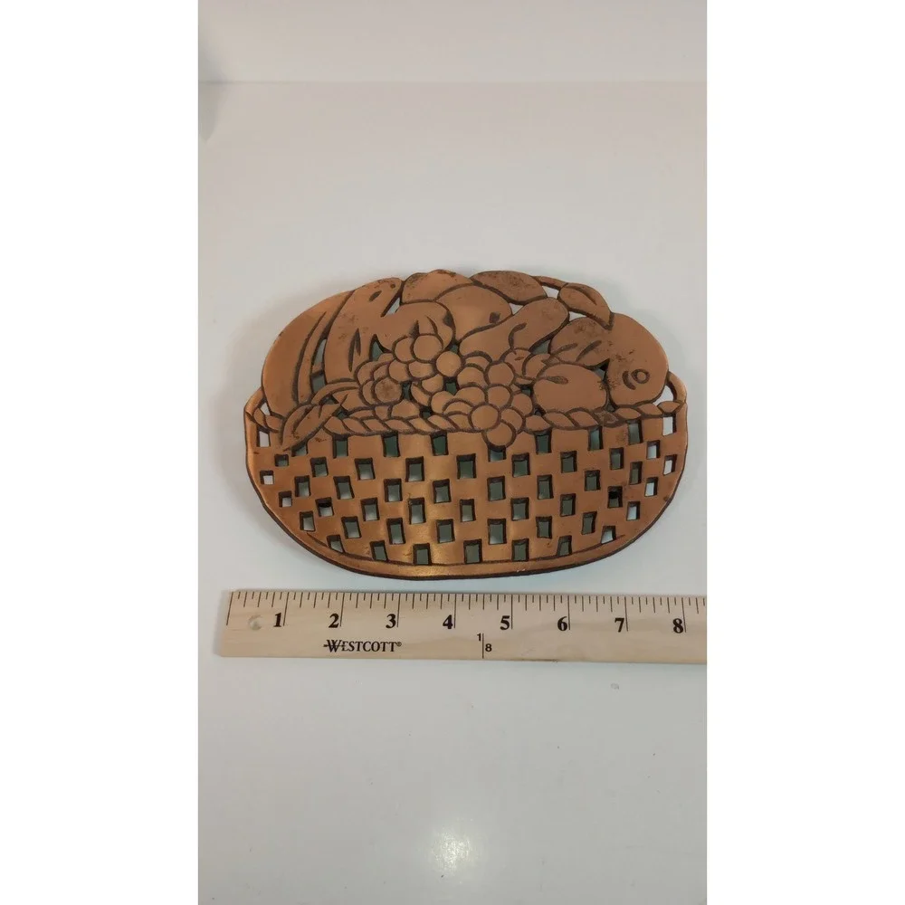 Vintage 1990s Cast Iron Copper Fruit Basket Footed Hot Plate Trivet Cottage 9
